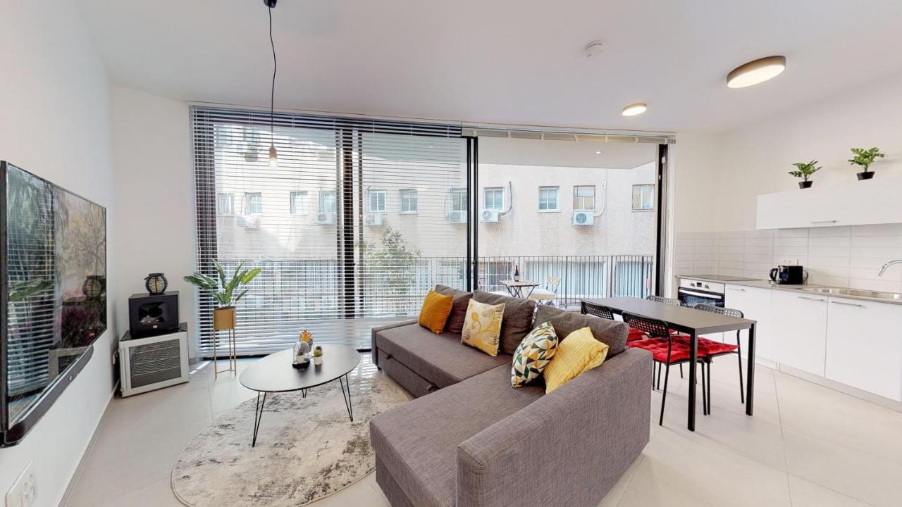 Comfortable Apartment With Balcony By Holyguest Tel-Aviv Kültér fotó