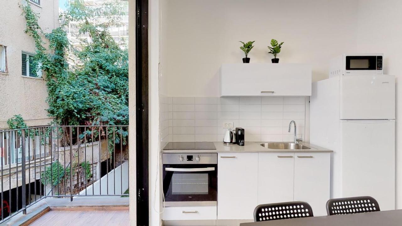 Comfortable Apartment With Balcony By Holyguest Tel-Aviv Kültér fotó