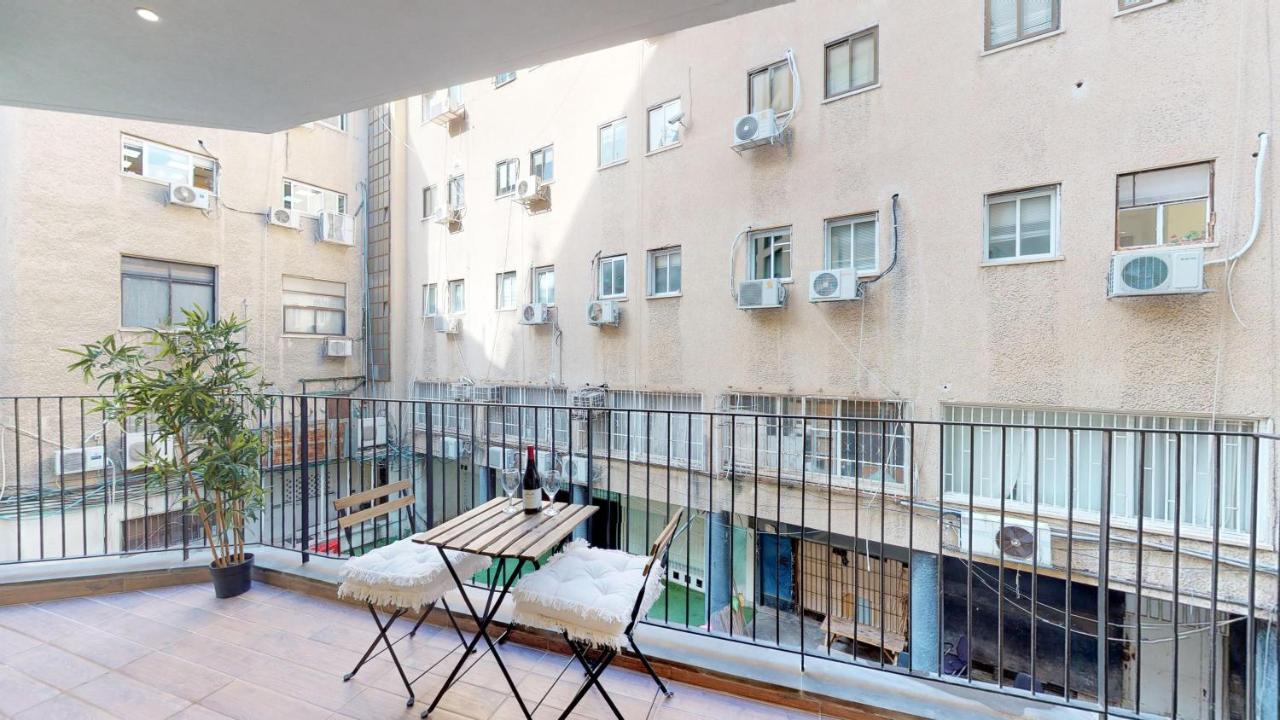 Comfortable Apartment With Balcony By Holyguest Tel-Aviv Kültér fotó